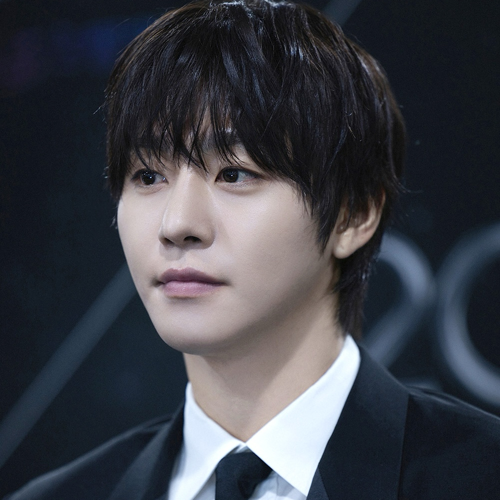 粉丝拍下的安孝燮瞬间