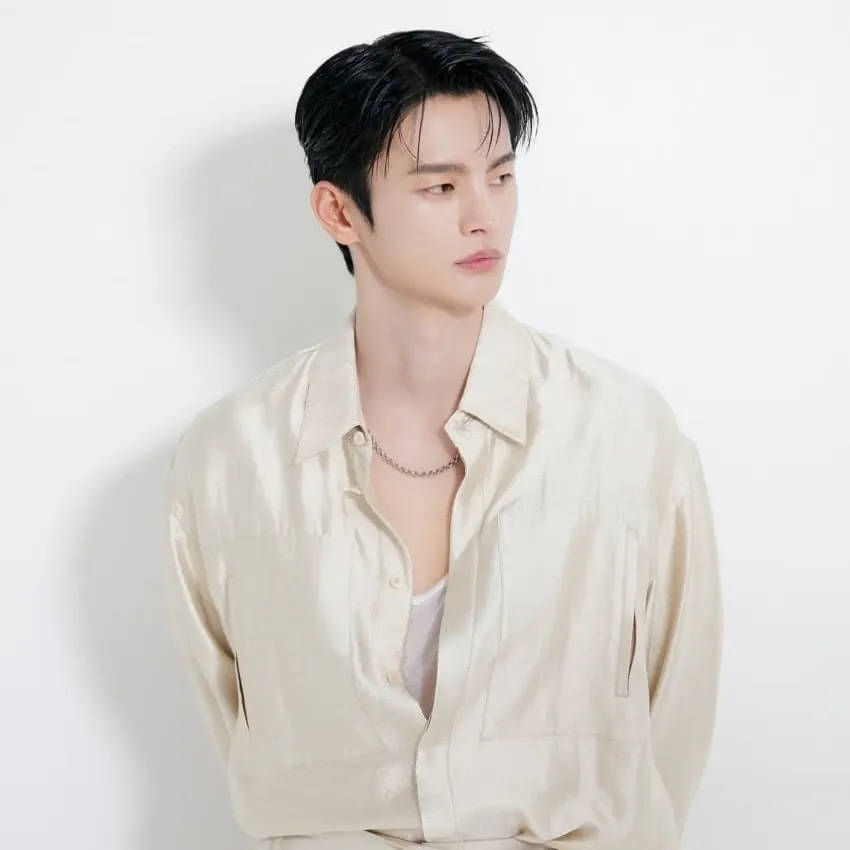 Momen yang diabadikan oleh penggemar Seo Inguk