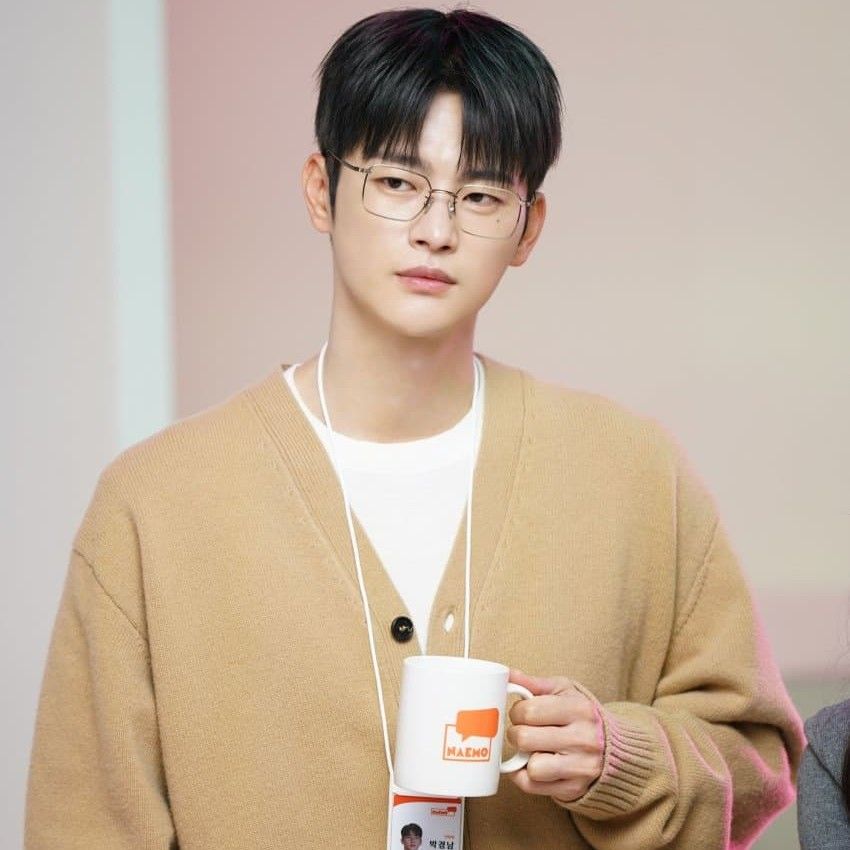 Behind-the-scenes cut of Seo Inguk