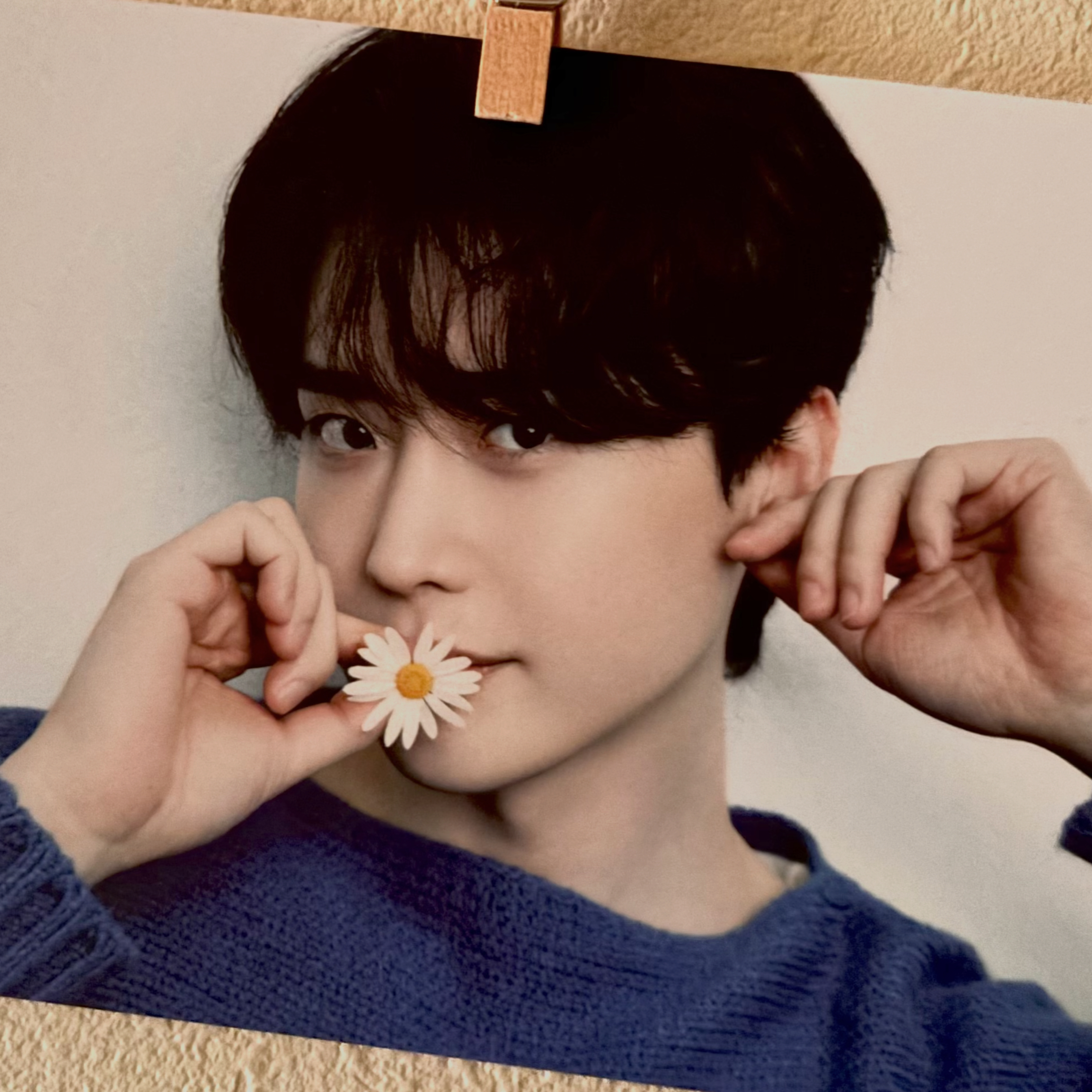Recent activity shot of Lee Jongsuk