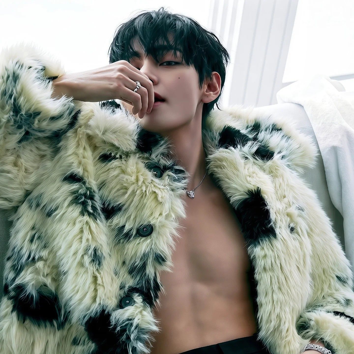 Behind-the-scenes cut of Kim Taehyung (V)