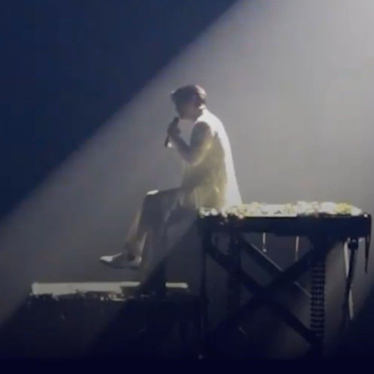 Behind-the-scenes cut of Son Taejin