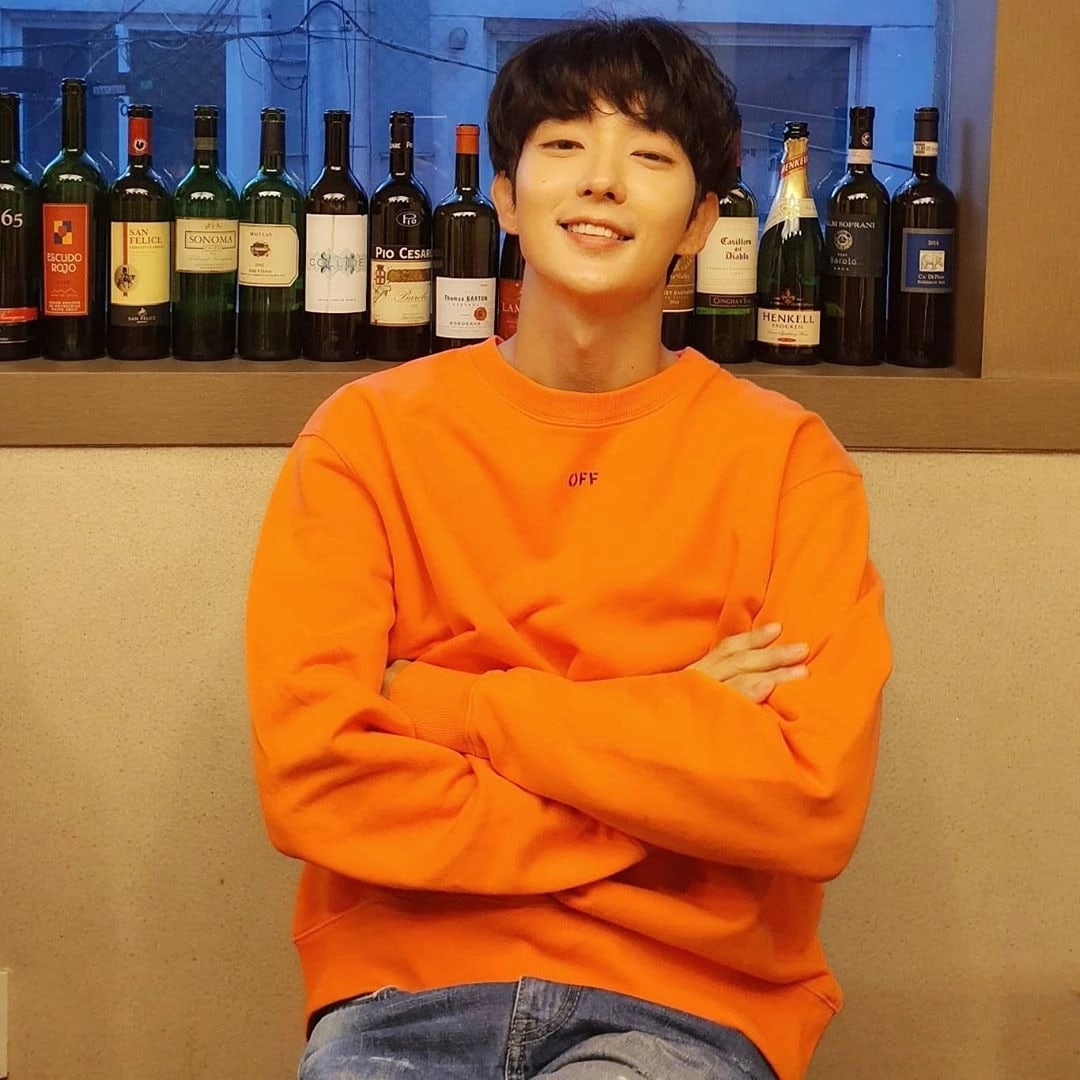 Latest photo of Lee Joongi