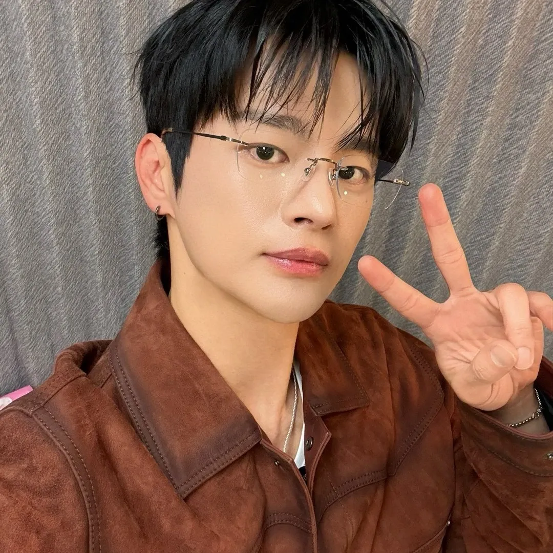 Latest photo of Seo Inguk