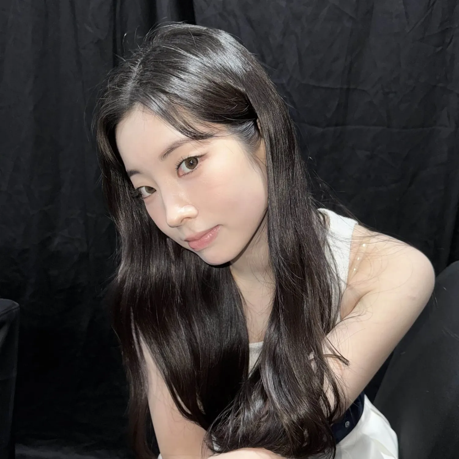 Behind-the-scenes cut of Dahyun