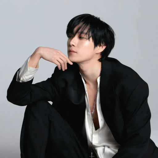 Recent activity shot of Kim Youngdae