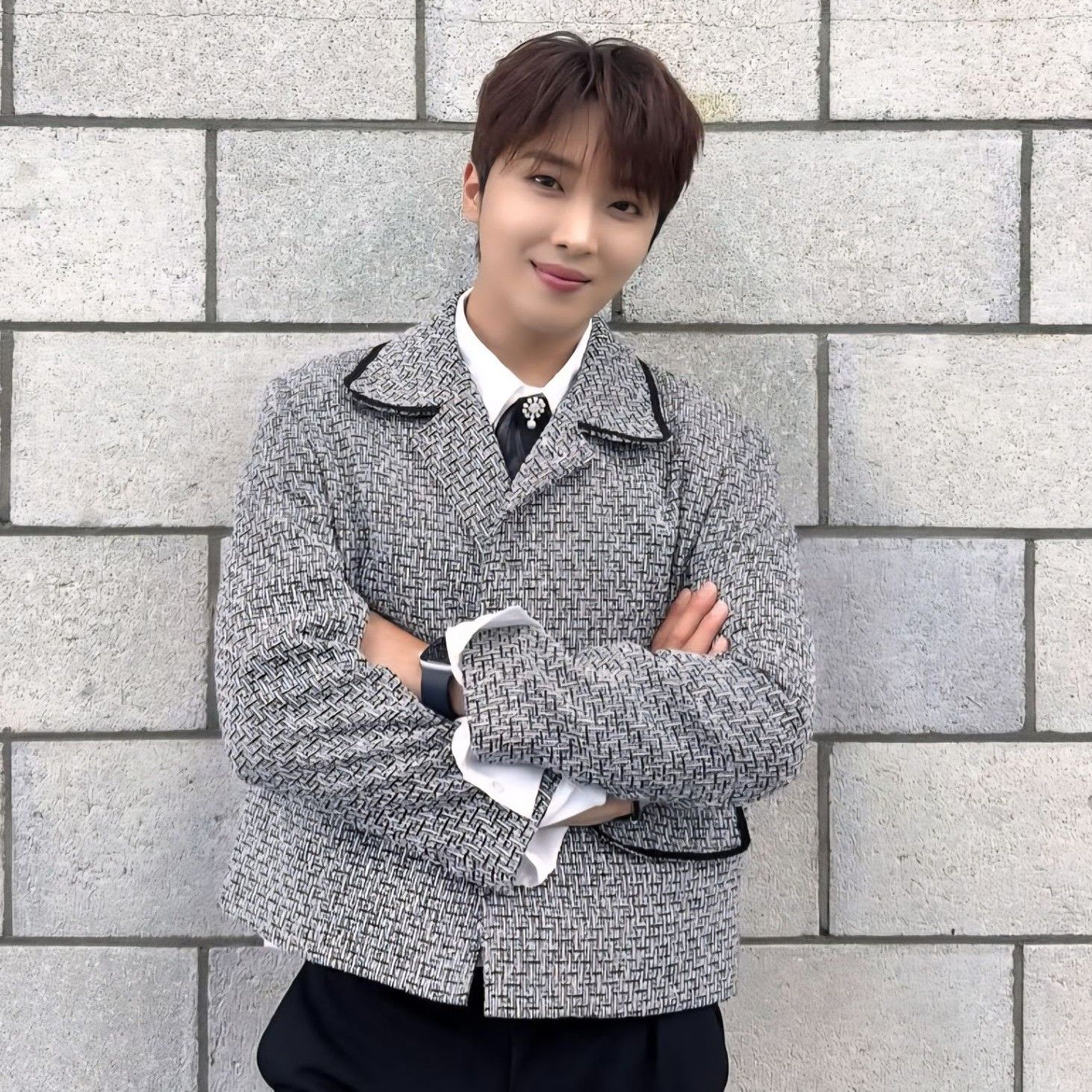 Behind-the-scenes cut of Hwang Yunsung