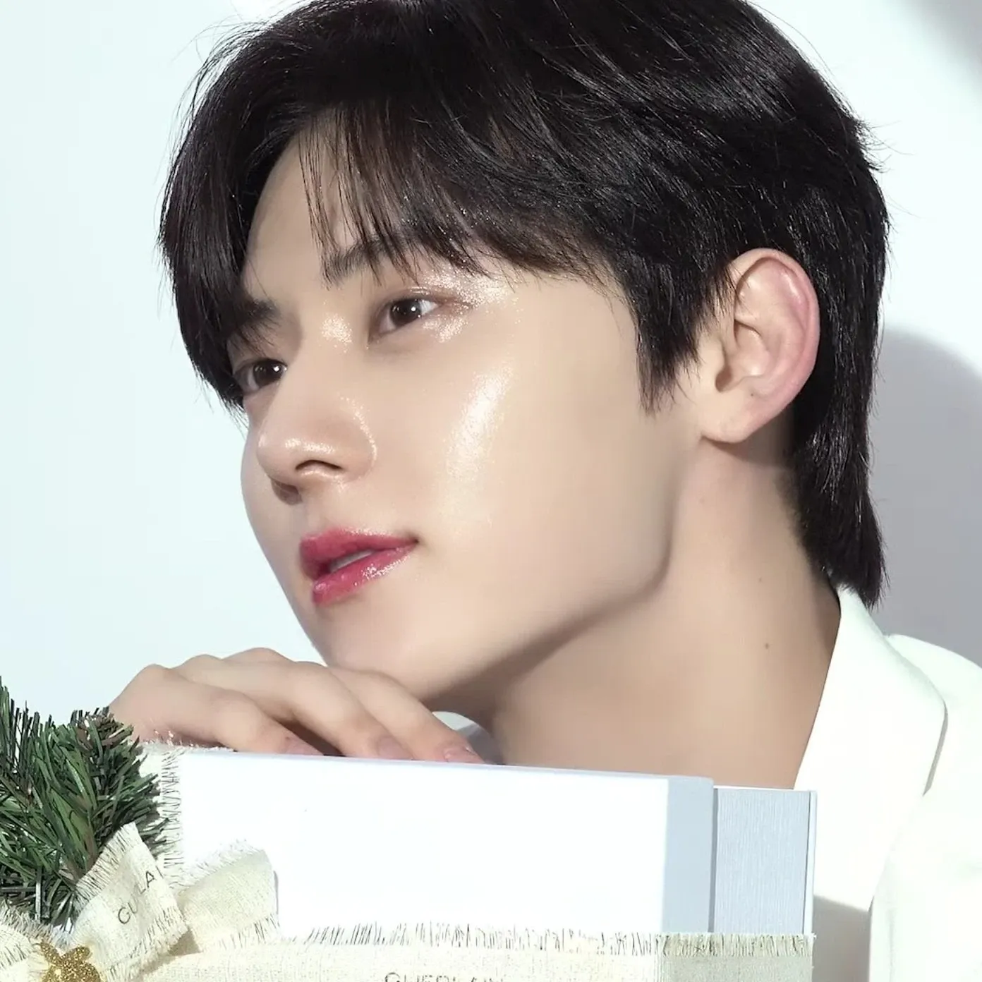 A moment captured by a fan of Hwang Minhyun