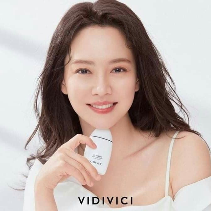 Behind-the-scenes cut of Song Jihyo