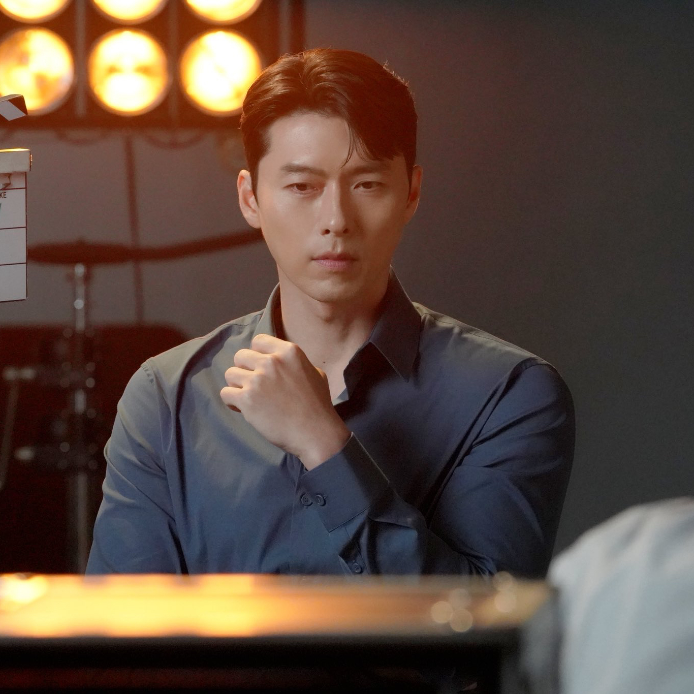 Momen yang diabadikan oleh penggemar Hyun Bin