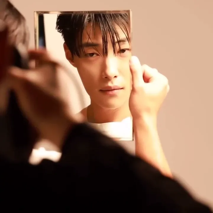 Latest photo of Woo Dohwan