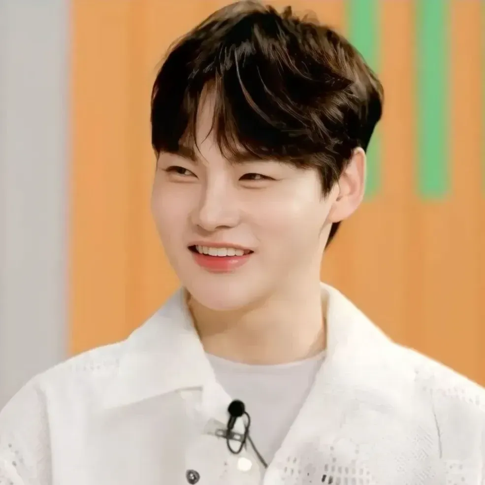 박서진 최근 활동샷