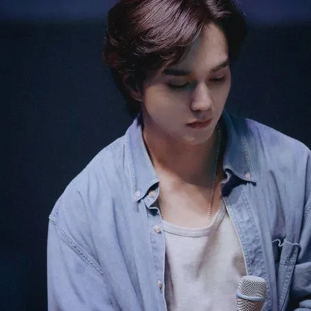 Recent activity shot of Yoo Seungho