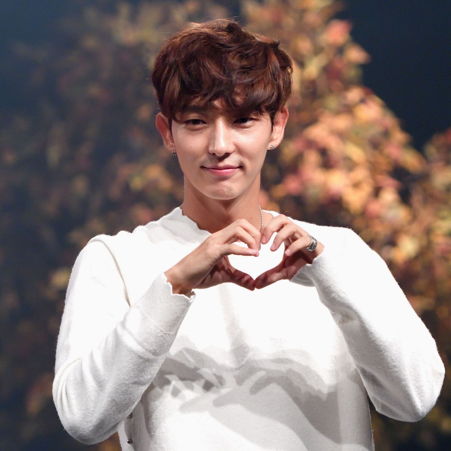 Latest photo of Lee Joongi