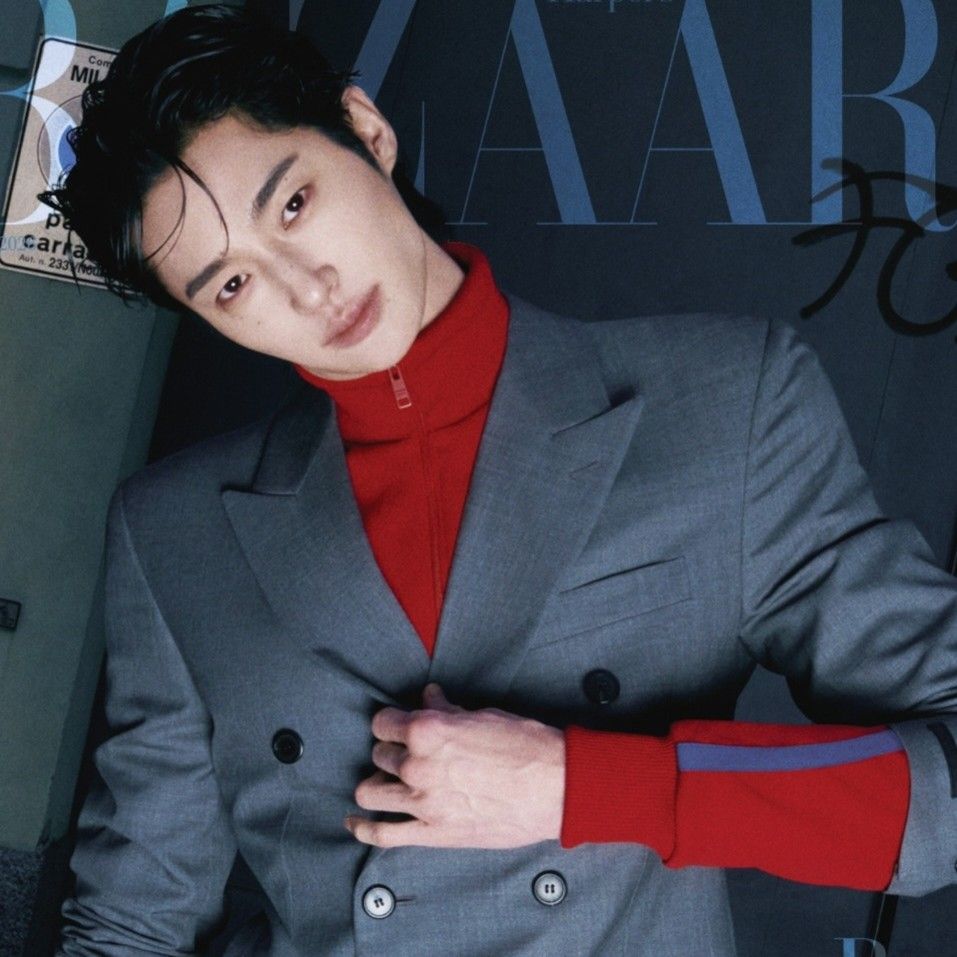 Recent activity shot of Byeon Wooseok