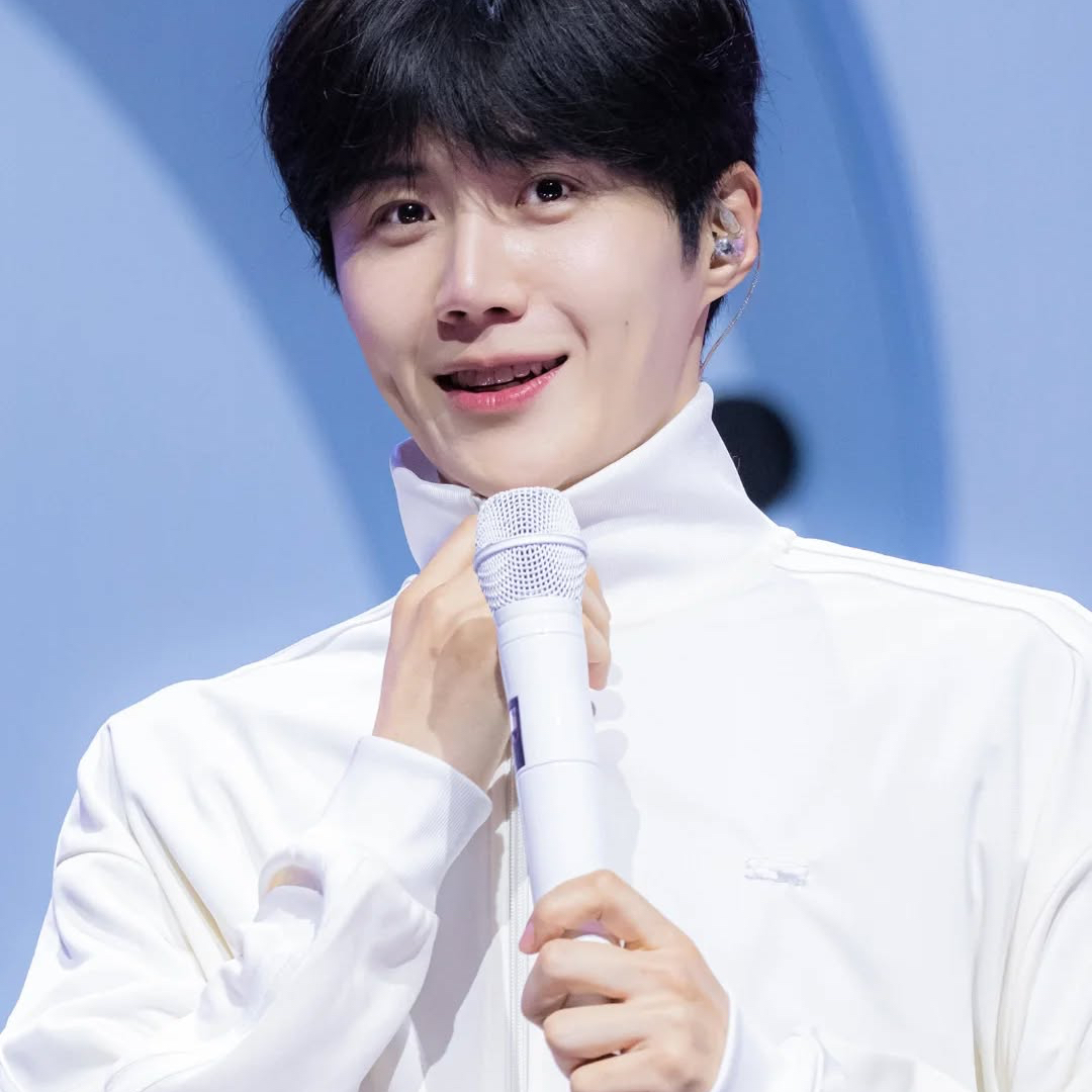 Cuplikan di balik layar dari Kim Seonho