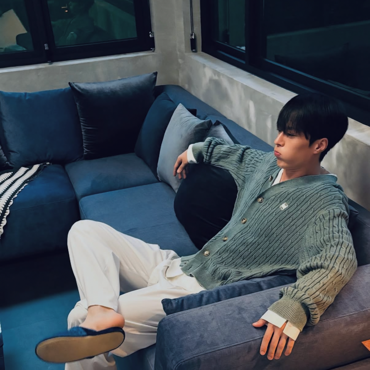 A moment captured by a fan of Jang Kiyong