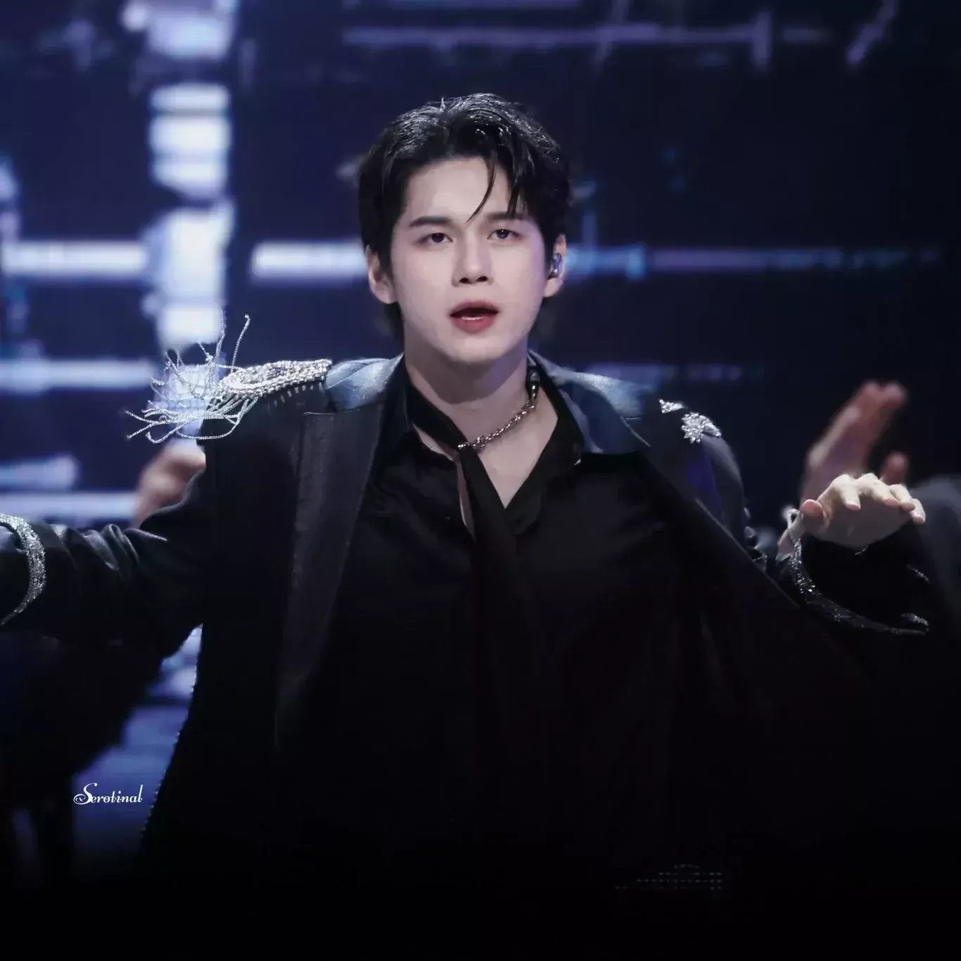 옹성우의 비하인드 컷