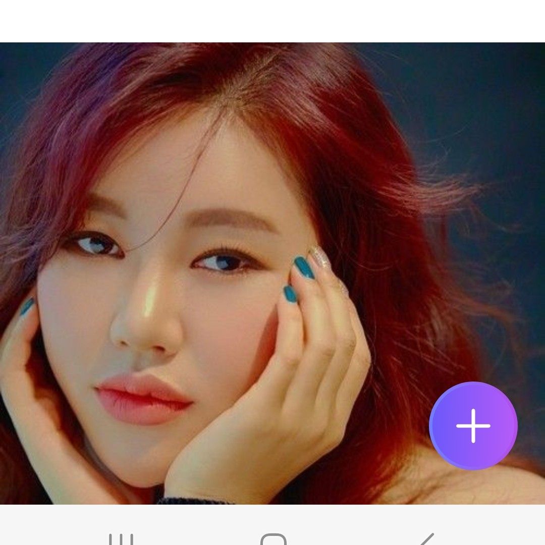 Latest photo of Song Gain