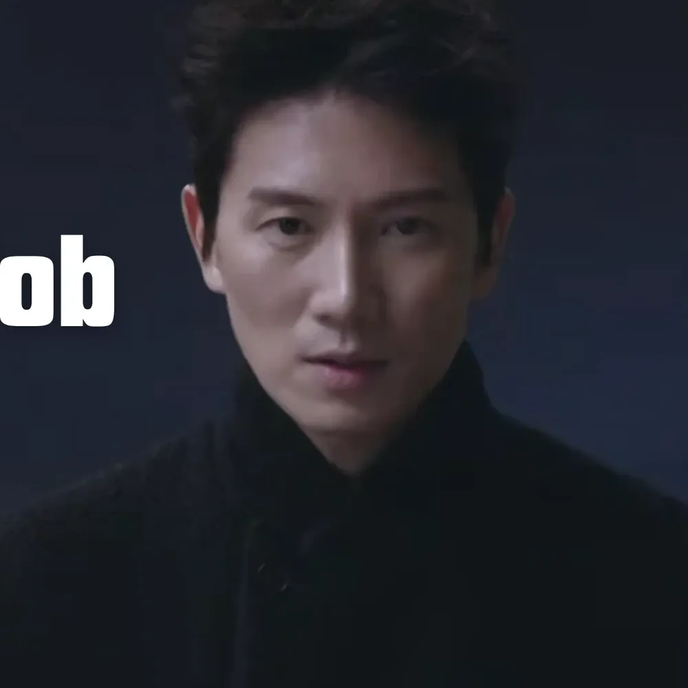 Behind-the-scenes cut of Ji Sung