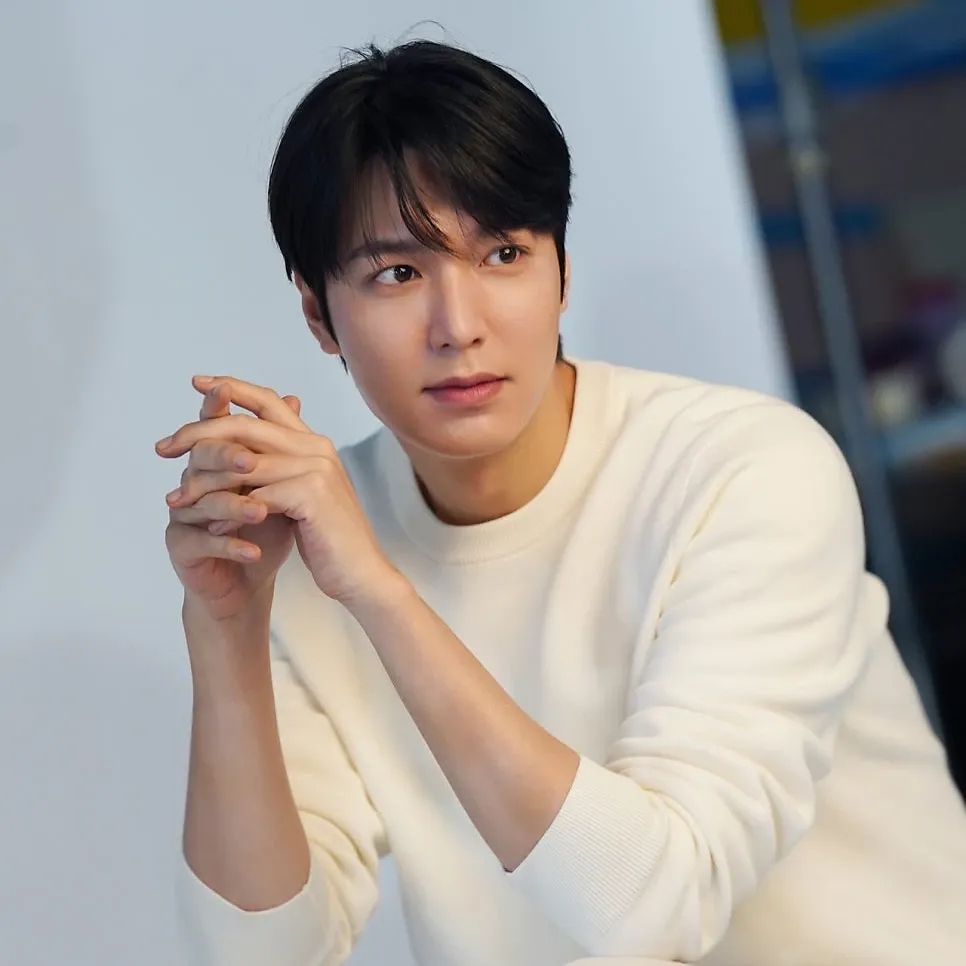 Behind-the-scenes cut of Lee Minho