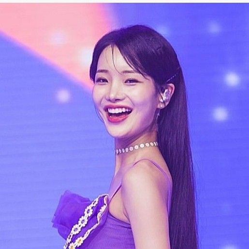 최애돌셀럽 커뮤니티 인기 폭발 포스트