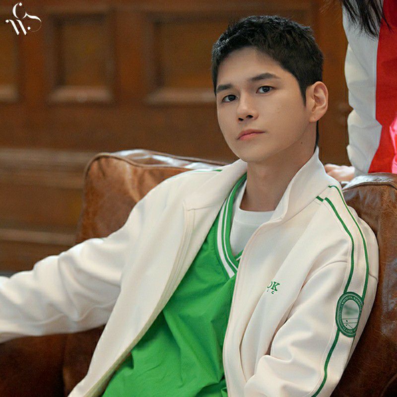 Latest photo of Ong Seongwu