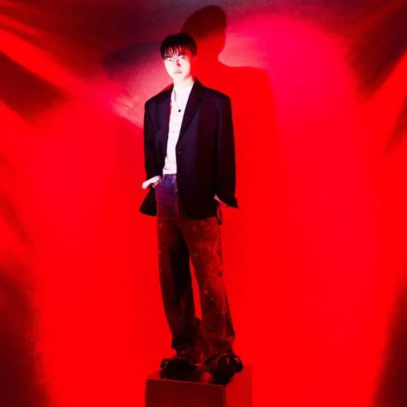 Behind-the-scenes cut of Faker