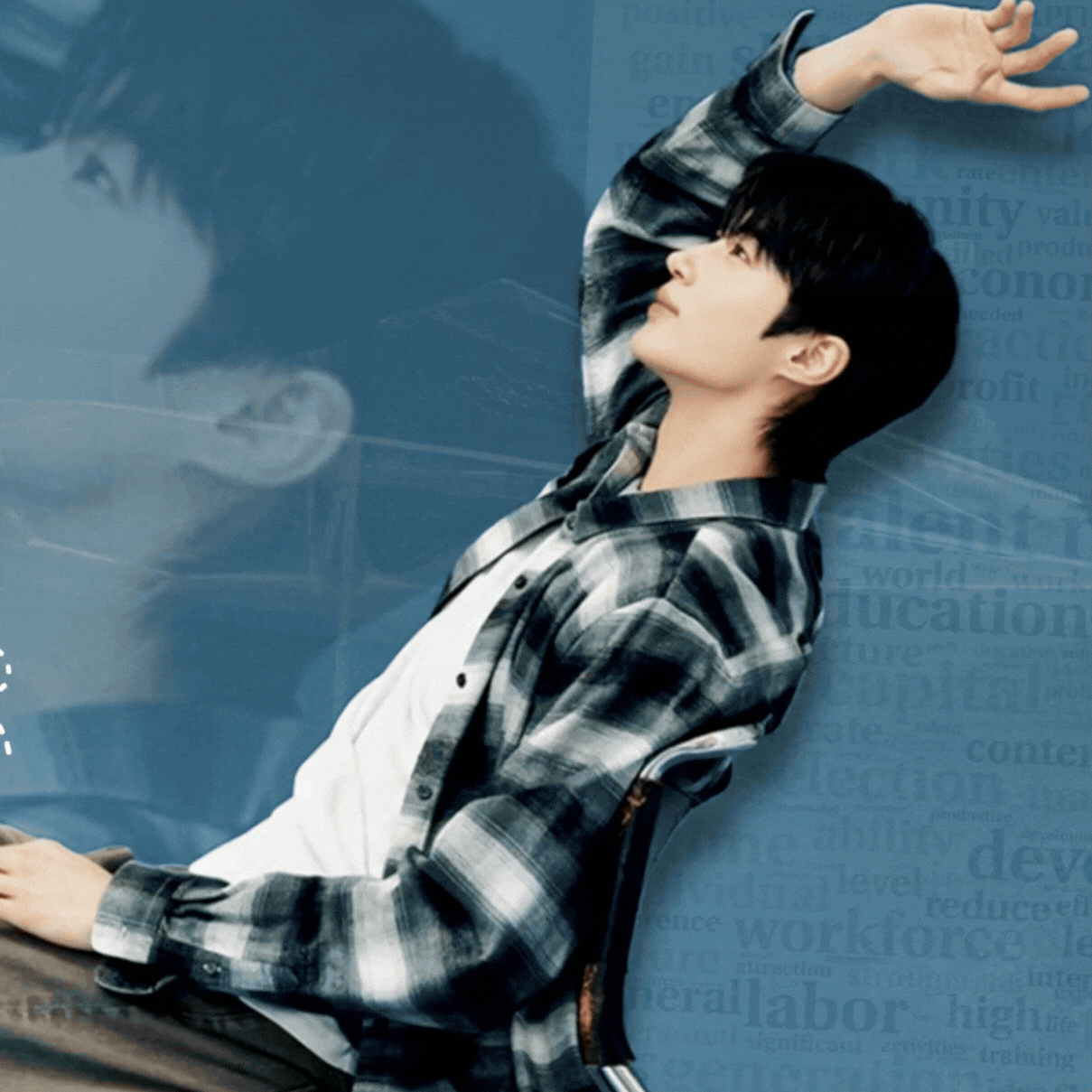 Behind-the-scenes cut of Byeon Wooseok