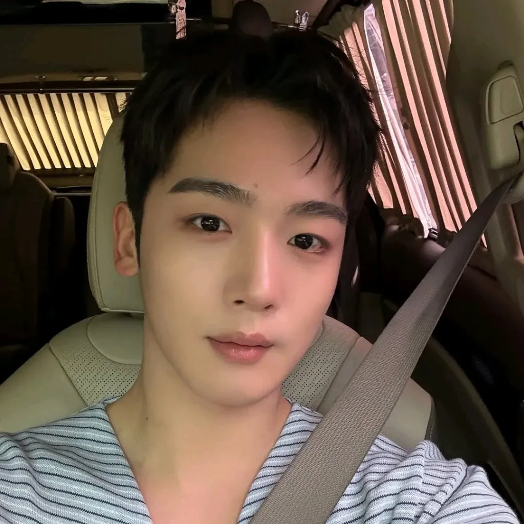 Latest photo of Kim Yohan