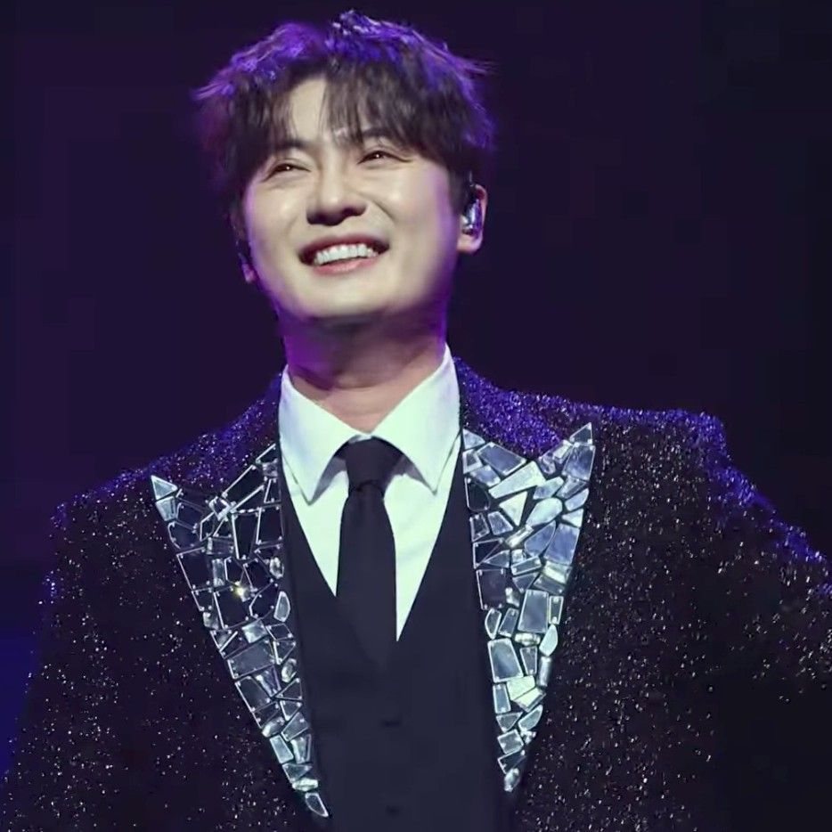 Latest photo of Son Binah