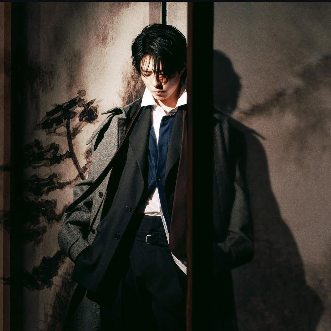 Behind-the-scenes cut of Park Bogum