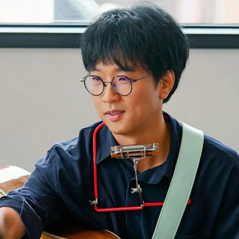 Behind-the-scenes cut of Bak Changgeun