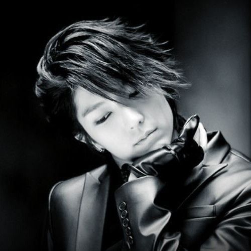 A moment captured by a fan of Lee Joongi