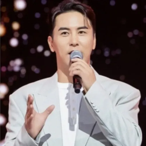 Momen yang diabadikan oleh penggemar Jang Minho