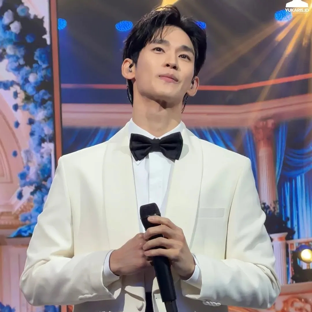 Recent activity shot of Kim Soohyun
