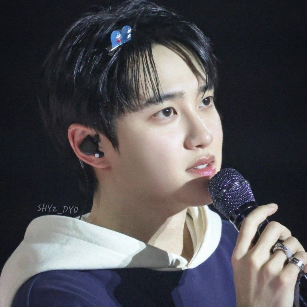 도경수 (디오)의 비하인드 컷