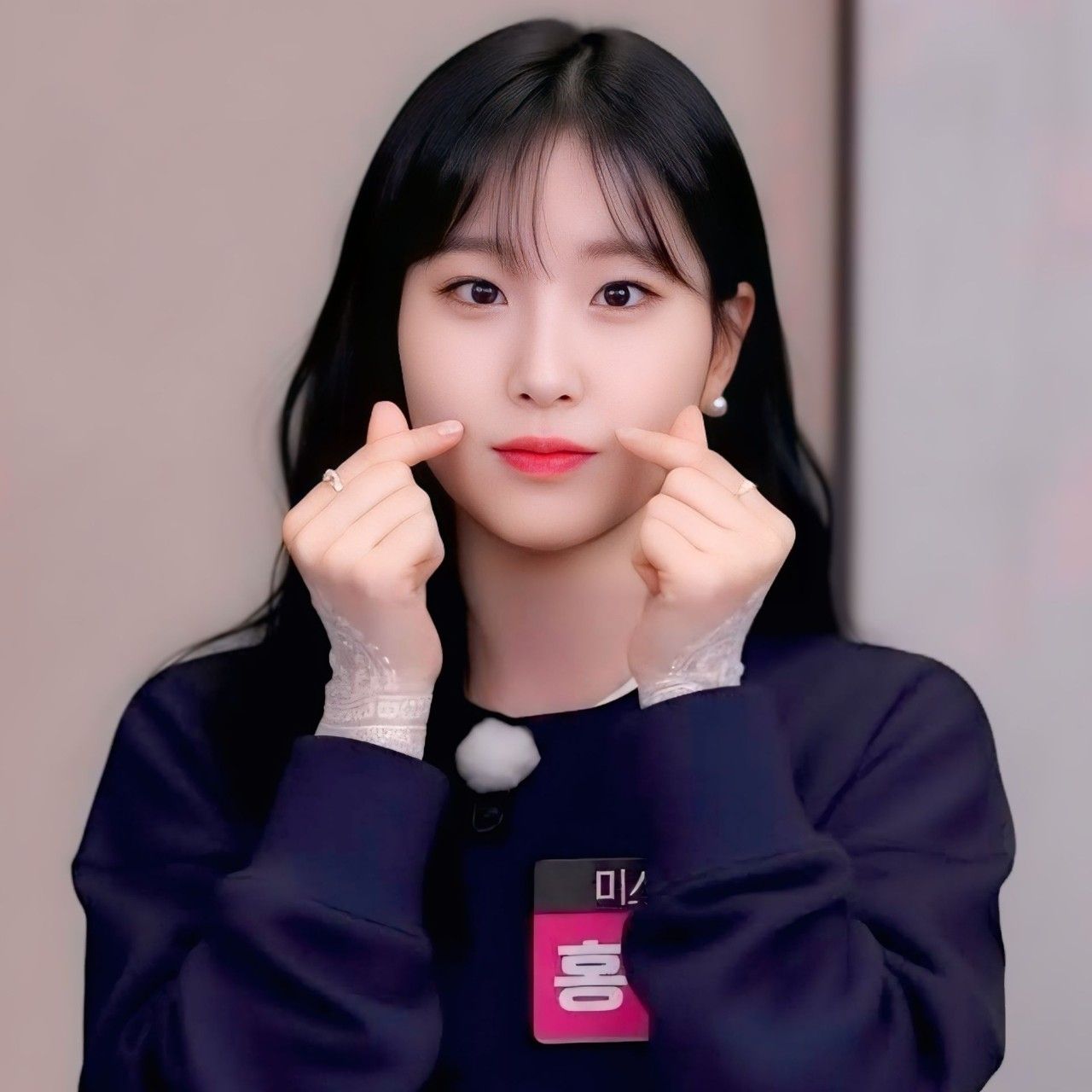 Hottest celeb community feed today