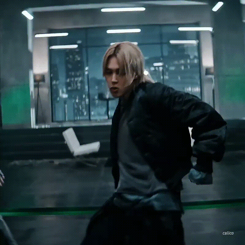 ハ・ジミンのビハインドカット