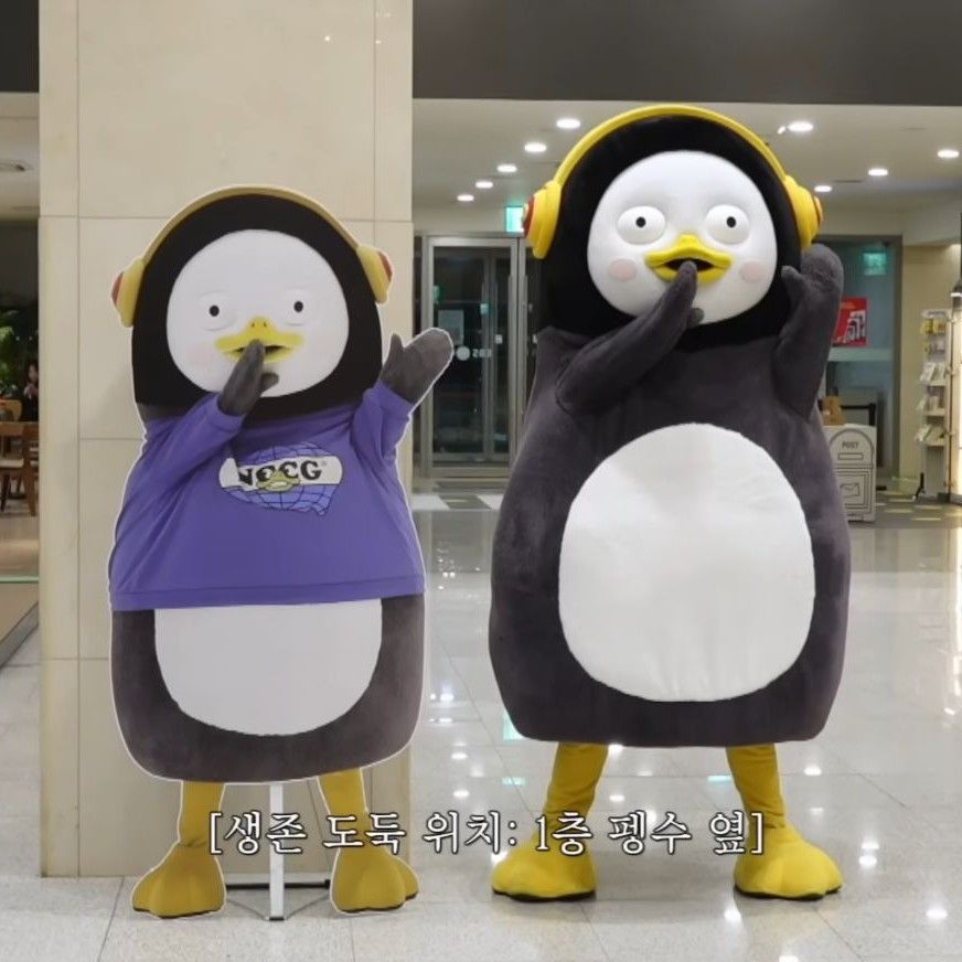 ペンスの最近の活動ショット