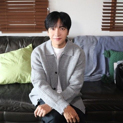 粉絲拍下的李昇基瞬間