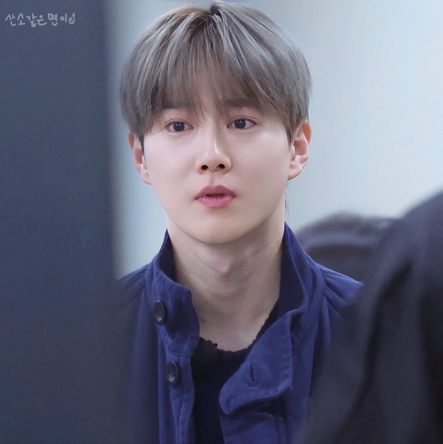 A moment captured by a fan of Suho