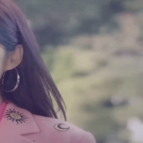 Behind-the-scenes cut of Jang Nara