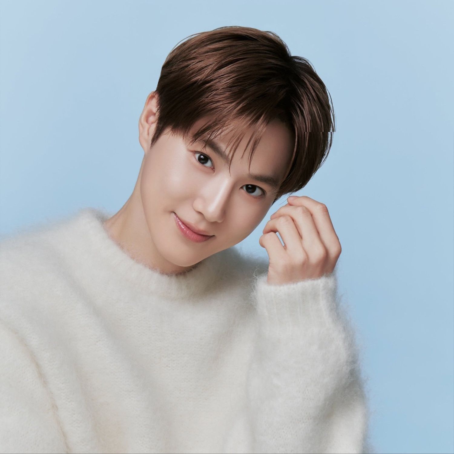 Latest photo of Suho