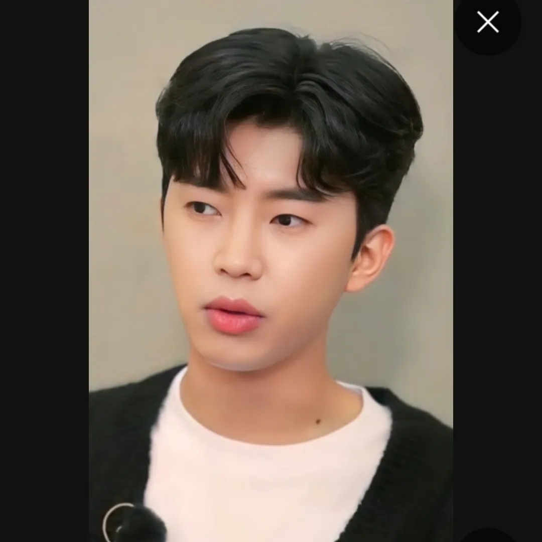 Cuplikan di balik layar dari Lim Youngwoong