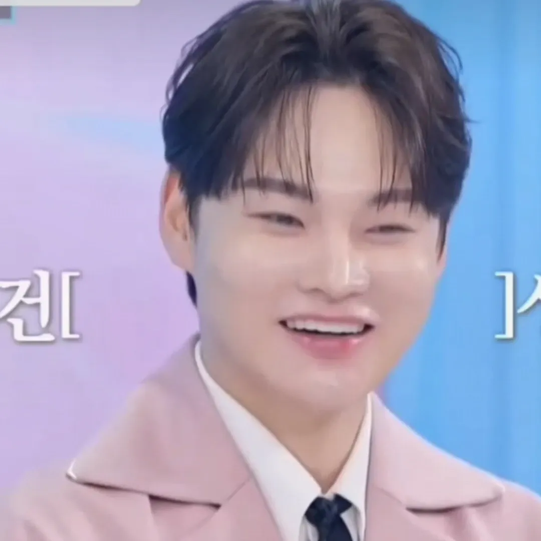 Foto terbaru dari Park Seojin