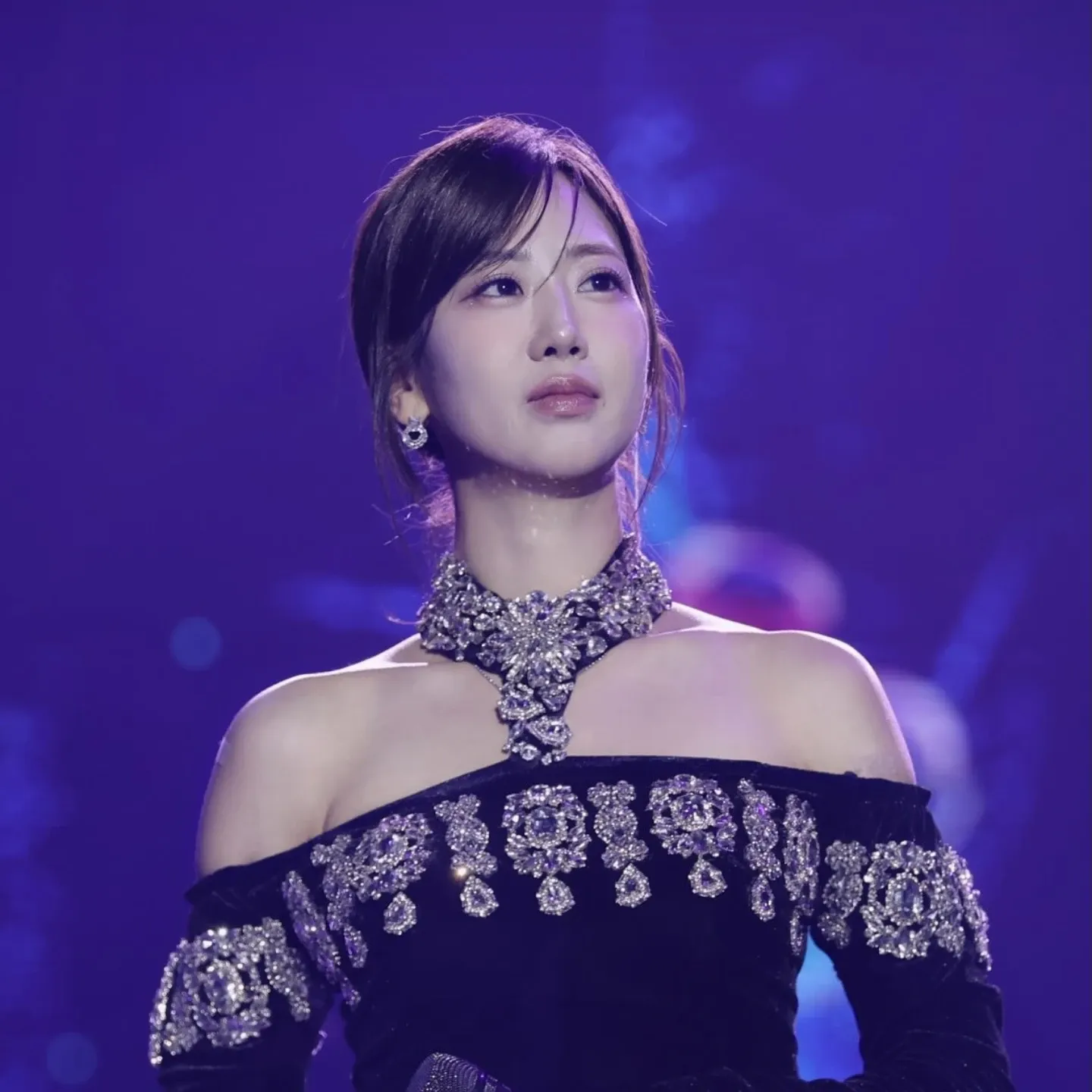 Cuplikan di balik layar dari Kang Hyeyeon