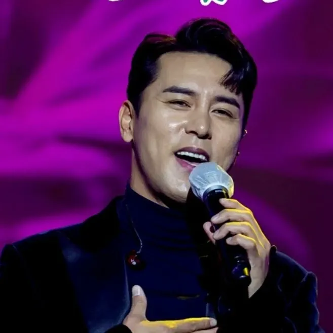 Recent activity shot of Jang Minho