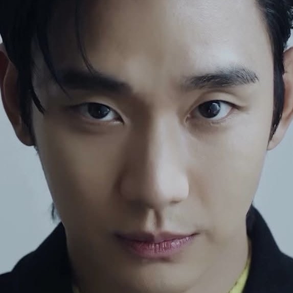 Recent activity shot of Kim Soohyun