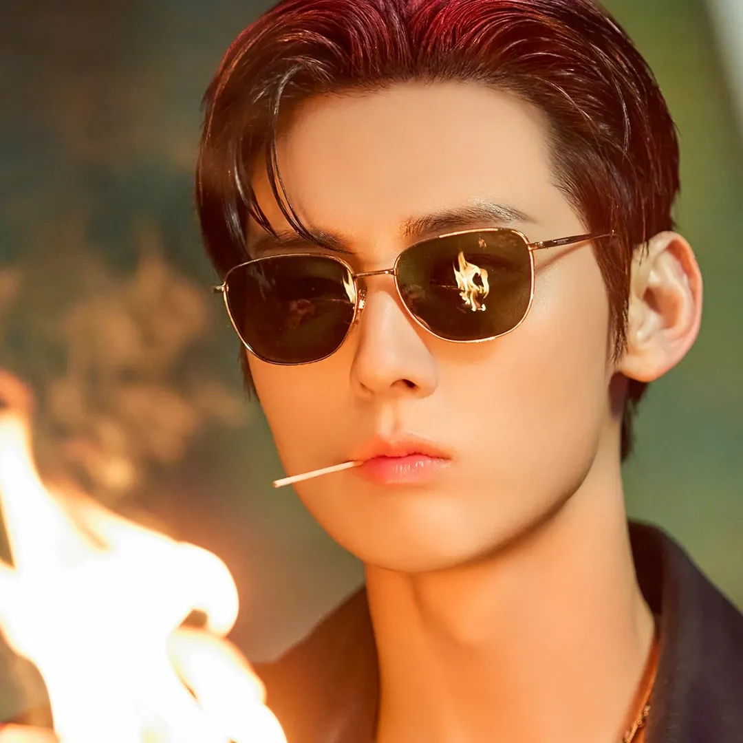 Recent activity shot of Hwang Minhyun